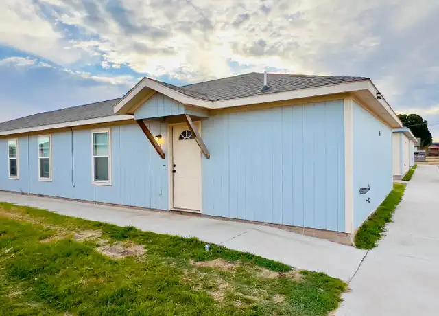 Property at 525 45th St Unit B, Lubbock, TX, 79404, 3 beds, 1 bath, [object Object]