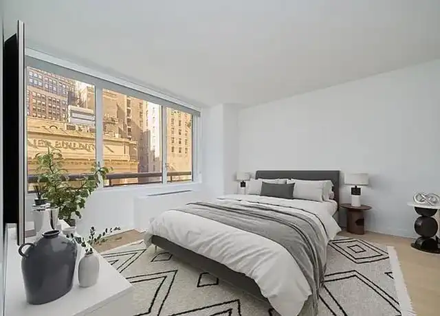 Property at 70 W 37th St Unit 607, New York, NY, 10018, 0 beds, 1 bath, [object Object]