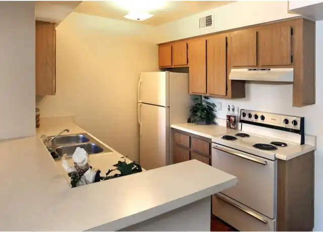 Property at 1975 E Apache Blvd Unit 206, Tempe, AZ, 85281, 1 bed, 1 bath, [object Object]