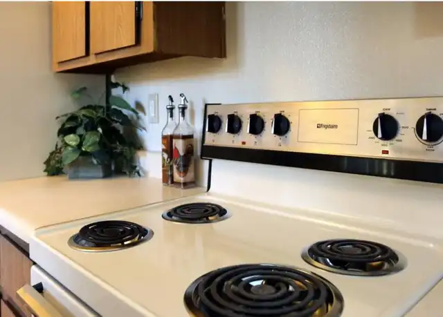 Property at 1975 E Apache Blvd Unit 206, Tempe, AZ, 85281, 1 bed, 1 bath, [object Object]