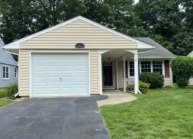 Property at 188 Canterbury Dr, Ridge, NY, 11961, 2 beds, 1 bath, [object Object]