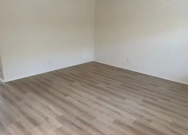 Property at 5636 Strohm Apartments - 5636 Strohm Ave, North Hollywood, CA, 91601, 2 beds, 2 baths, [object Object]