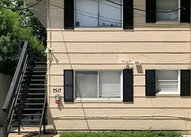 Property at 7517 Benjamin St, New Orleans, LA, 70118, 1 bed, 1 bath, [object Object]