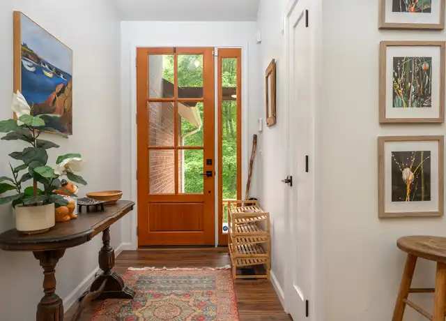 Property at 22 Indian Knob Rd, Asheville, NC, 28803, 4 beds, 3 baths, [object Object]