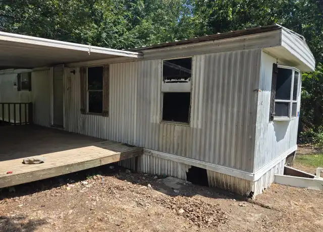 Property at 2480 Rocky Hollow Ln Unit 2480C, Deatsville, AL, 36022, 2 beds, 1 bath, [object Object]