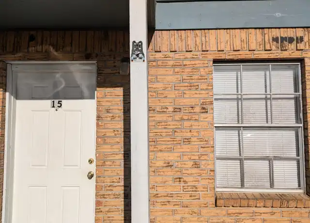 Property at 750 S 3rd St Apt 15, Silsbee, TX, 77656, 2 beds, 1 bath, [object Object]