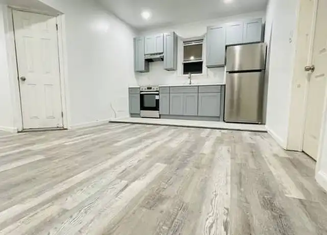 Property at 130 Elmwood Ave Unit 3, East Orange, NJ, 07018, 3 beds, 1 bath, [object Object]