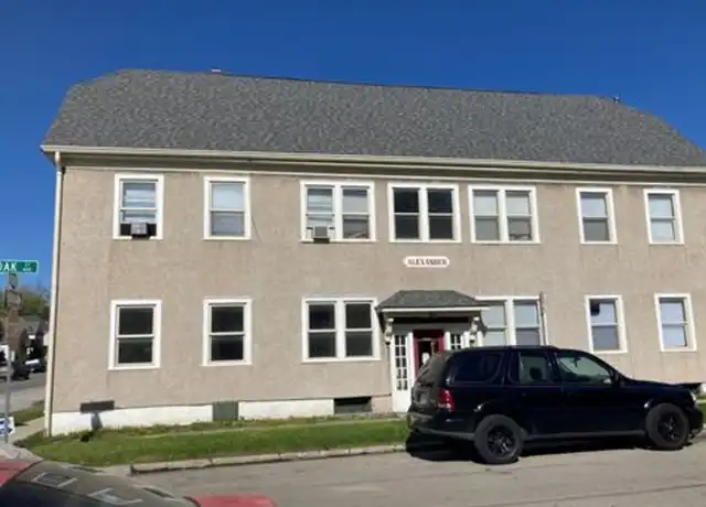 Property at 406 Oak St Unit 3, Davenport, IA, 52802, 1 bed, 1 bath, [object Object]