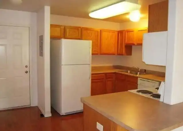 Property at 6735 Delmonico Dr, Colorado Springs, CO, 80919, 2 beds, 1 bath, [object Object]