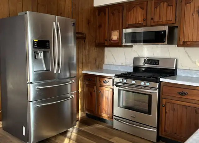 Property at 117 Vinewood Cir, Asheville, NC, 28806, 2 beds, 1 bath, [object Object]