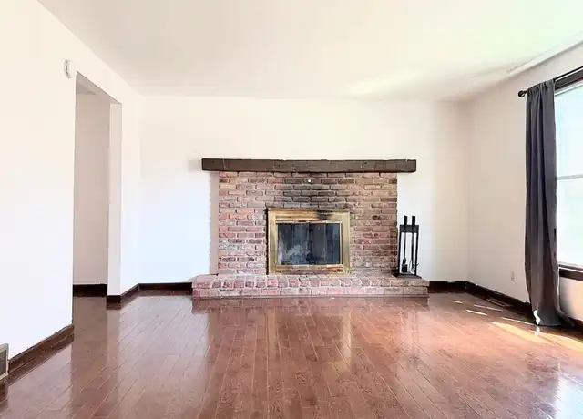 Property at 29 Fairgreen Dr Unit 27, Buffalo, NY, 14228, 4 beds, 1.5 baths, [object Object]