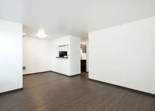 Property at 9050 Greenwood Ave N Unit 205, Seattle, WA, 98103, 1 bed, 1 bath, [object Object]
