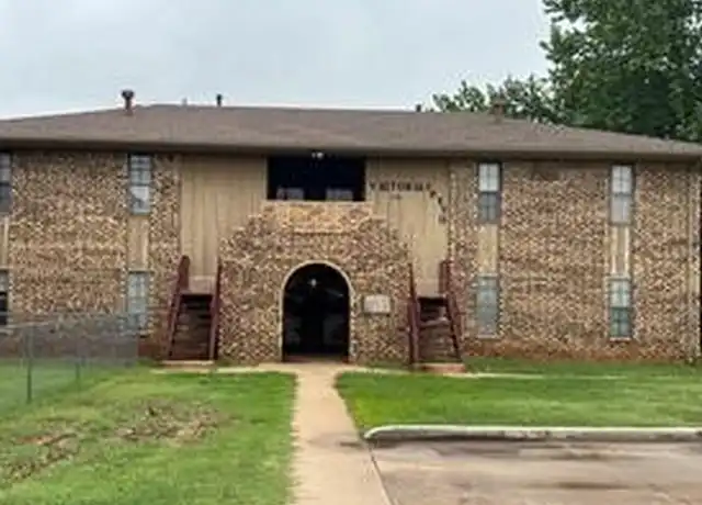 Property at 1338 N Washington St, Weatherford, OK, 73096, 2 beds, 1 bath, [object Object]