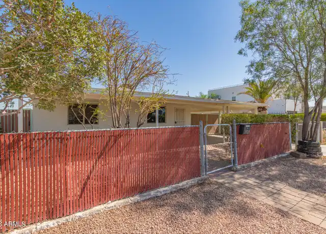 Property at 1429 S 10th Ave, Phoenix, AZ, 85007, 3 beds, 2 baths, [object Object]