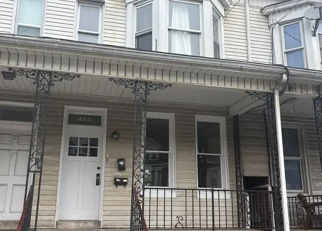 Property at 455 E Prospect St, York, PA, 17403, 1 bed, 1 bath, [object Object]