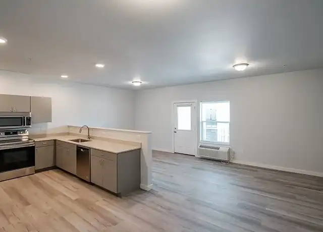 Property at Cascade Meadows Apartments - 2500 Long St, Sweet Home, OR, 97386, 1-3 bed, 1-2 bath, [object Object]