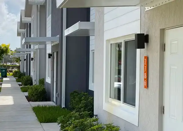 Property at 2754 NW 191st Ter Unit 192-2754, Miami Gardens, FL, 33056, 3 beds, 2.5 baths, [object Object]