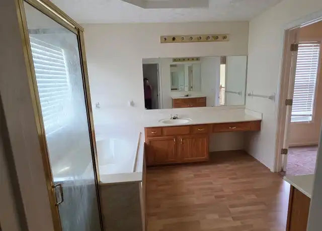 Property at 378 Celia Glen Ct, Lawrenceville, GA, 30044, 4 beds, 2 baths, [object Object]