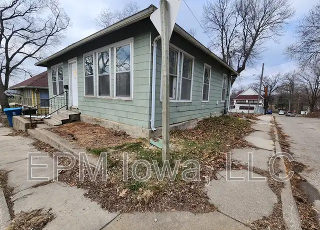 Property at 113 Maplewood St, Waterloo, IA, 50703, 2 beds, 1 bath, [object Object]