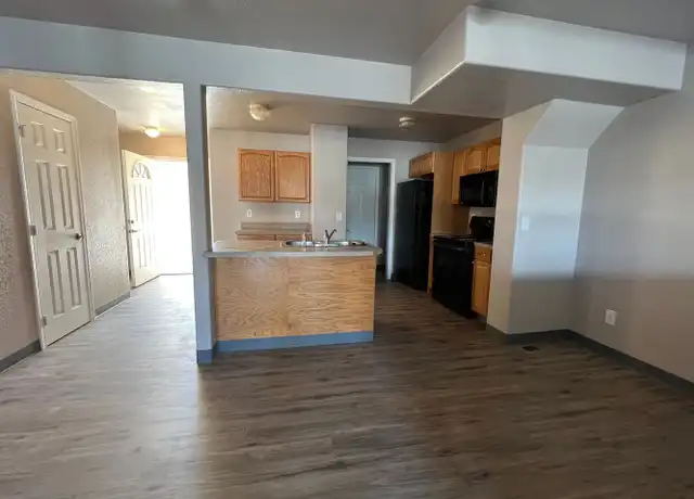 Property at 1835 Lexington Ave, Klamath Falls, OR, 97601, 3 beds, 2.5 baths, [object Object]