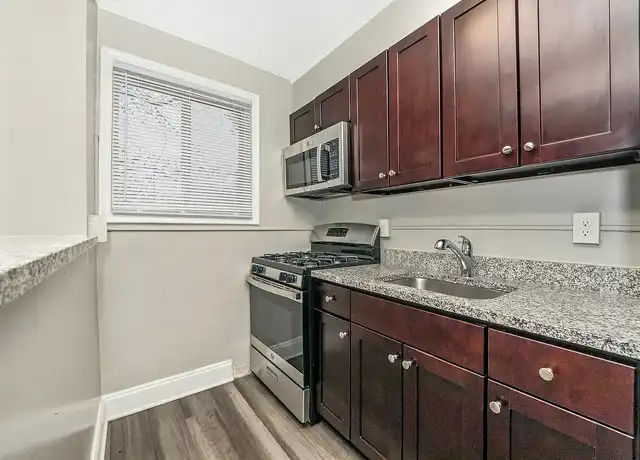 Property at South Pointe Apartments - 2603 Southern Ave SE, Hillcrest Heights, MD, 20748, 1-2 bed, 1 bath, [object Object]