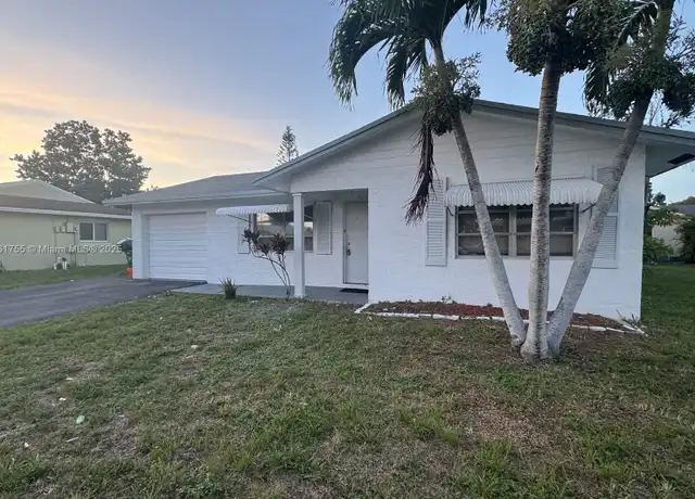 Property at 7205 NW 76th Pl Unit 7205, Tamarac, FL, 33321, 3 beds, 2 baths, [object Object]