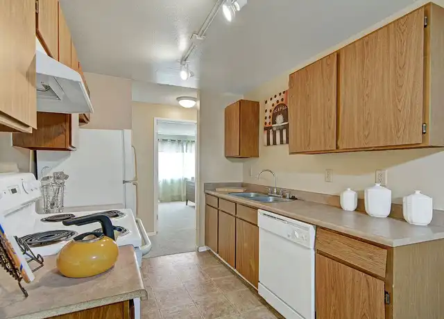 Property at The Ridge and The Shores - 31912 3rd Ln SW, Federal Way, WA, 98023, 1-3 bed, 1-2 bath, [object Object]