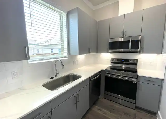 Property at 865 Limmer Loop Unit 4148, Hutto, TX, 78634, 1 bed, 1 bath, [object Object]