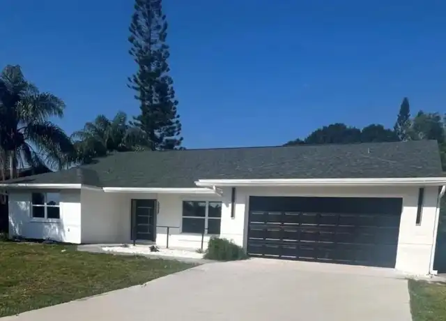 Property at 2928 SE Bella Rd, Port Saint Lucie, FL, 34984, 3 beds, 2 baths, [object Object]