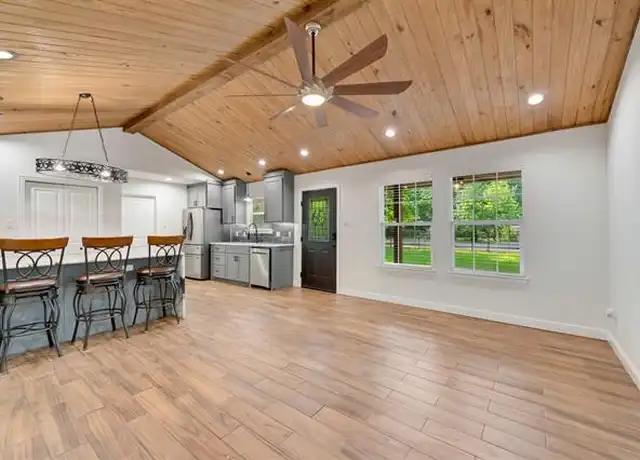 Property at 110 Wildwood Crossover St, Gun Barrel City, TX, 75156, 2 beds, 1.5 baths, [object Object]