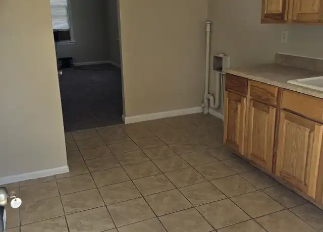 Property at 2417 Wyoming Ave, Pueblo, CO, 81004, 2 beds, 1 bath, [object Object]