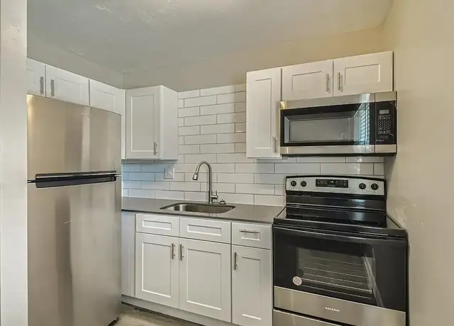Photo of 5902 W Royal Palm Rd, Glendale, AZ 85302