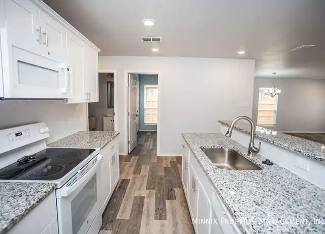 Property at 5607 Jarvis St Unit B, Lubbock, TX, 79416, 3 beds, 2 baths, [object Object]