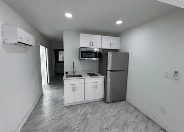 Property at 4359 Cassius St Unit 1, Orlando, FL, 32811, 1 bed, 1 bath, [object Object]