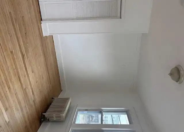 Property at 114 Broughton Ave, Bloomfield, NJ, 07003, 3 beds, 1 bath, [object Object]