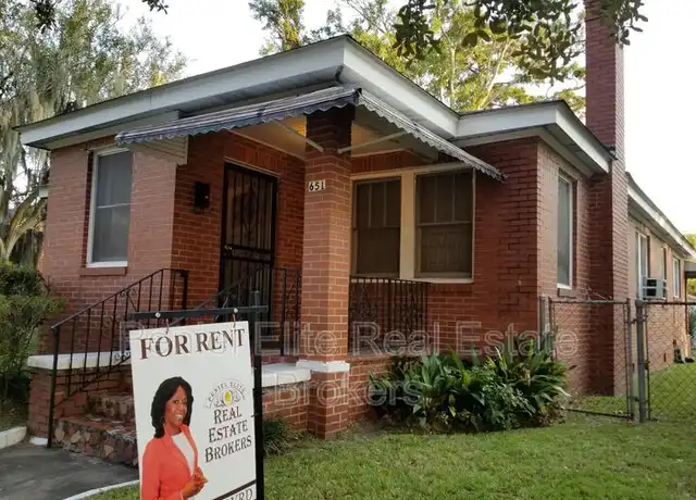 Property at 651 W 42nd St, Savannah, GA, 31415, 3 beds, 1 bath, [object Object]