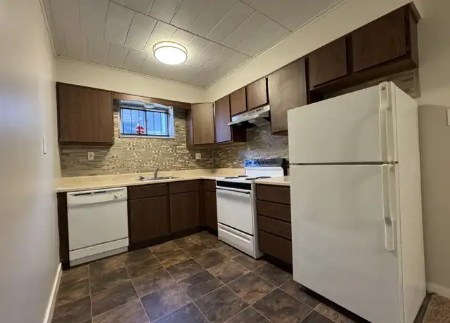 Property at 530 Kelly Ave, Pittsburgh, PA, 15221, 1 bed, 1 bath, [object Object]