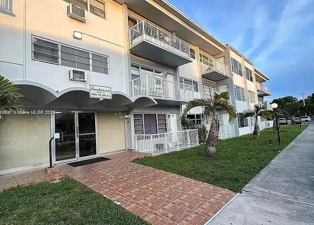 Property at 16801 NE 14th Ave #202, Miami, FL, 33162, 1 bed, 1.5 baths, [object Object]