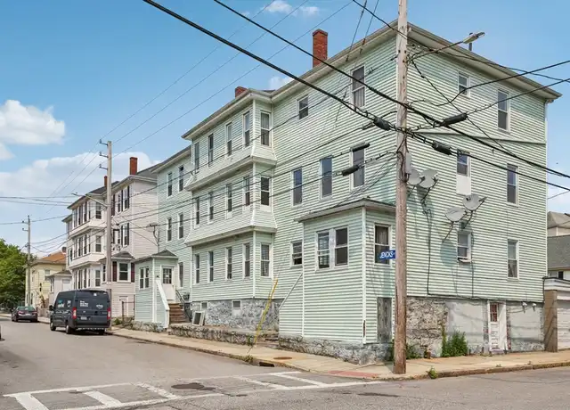 Property at 344 Jencks St Unit 2, Fall River, MA, 02723, 3 beds, 1 bath, [object Object]