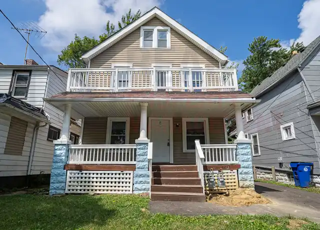 Property at 2040 W 103rd St, Cleveland, OH, 44102, 2 beds, 1 bath, [object Object]