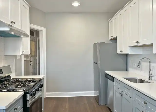 Property at 173-181 N. Grove Ave. - 173 N Grove Ave, Oak Park, IL, 60301, 2 beds, 1.5 baths, [object Object]