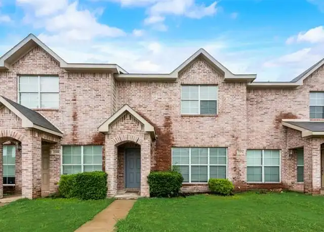 Property at 2376 Calendar Ct, Grand Prairie, TX, 75050, 4 beds, 2.5 baths, [object Object]