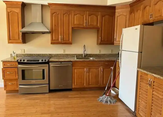 Property at 13798 Roswell Ave Unit B286, Chino, CA, 91710, 1 bed, 1 bath, [object Object]