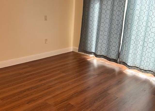 Photo of 13798 Roswell Ave Unit B286, Chino, CA 91710