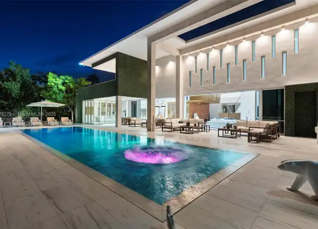 Property at 7450 SW 102nd St, Pinecrest, FL, 33156, 6 beds, 7.5 baths, [object Object]