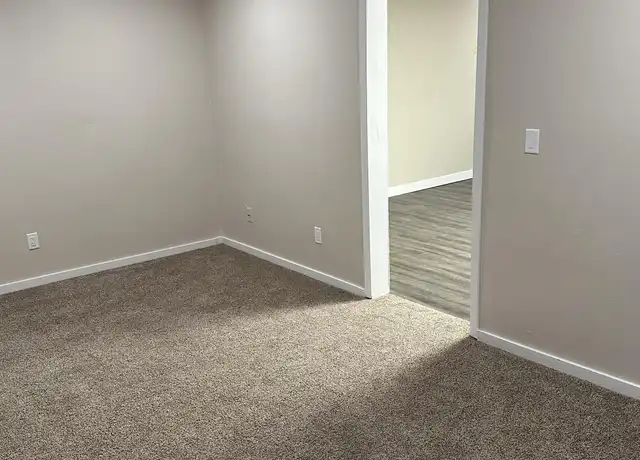 Property at 204 4th Ave Unit 304, International Falls, MN, 56649, 1 bed, 1 bath, [object Object]