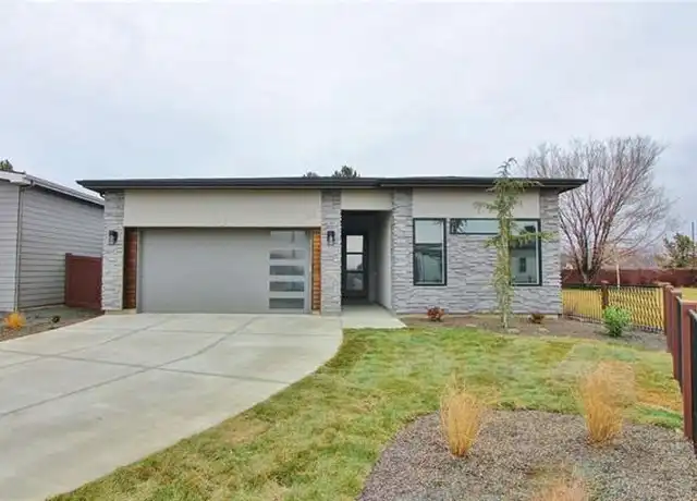 Property at 3819 W Crossley Dr, Eagle, ID, 83616, 3 beds, 2 baths, [object Object]