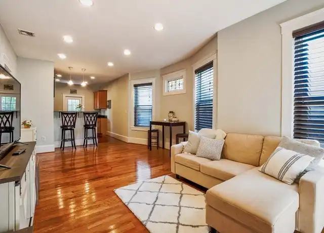Property at 7 Treadway Rd #1, Dorchester, MA, 02125, 3 beds, 1.5 baths, [object Object]