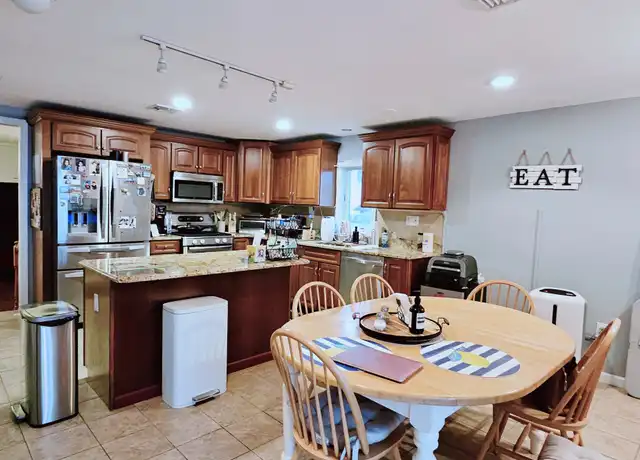 Property at 14 Kroll Ter Unit 14, Secaucus, NJ, 07094, 2 beds, 1 bath, [object Object]