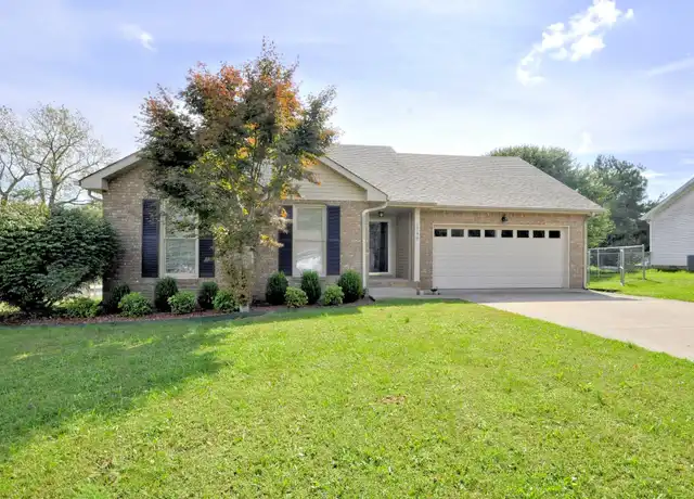 Property at 1746 Crestview Dr, Clarksville, TN, 37042, 3 beds, 2 baths, [object Object]